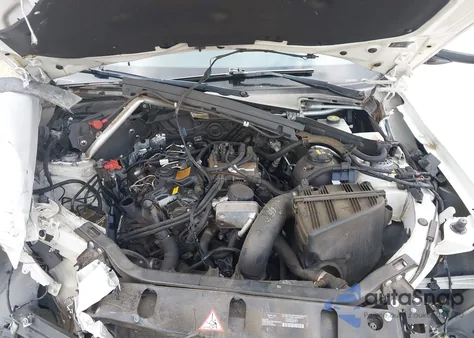 2015 BMW X3 xDrive28I z USA, uszkodzony, nr VIN 5UXWX9C54F0D58603